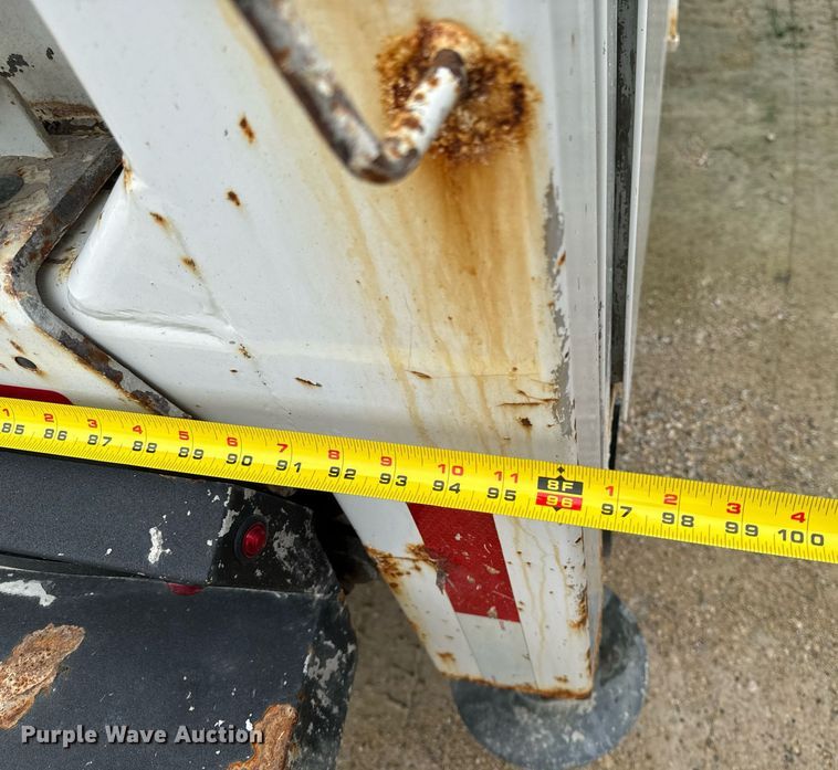 image for item EG7008 2017 Ford F550 Super Duty XL SuperCab utility / service truck