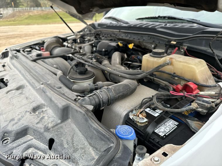 image for item EG7008 2017 Ford F550 Super Duty XL SuperCab utility / service truck