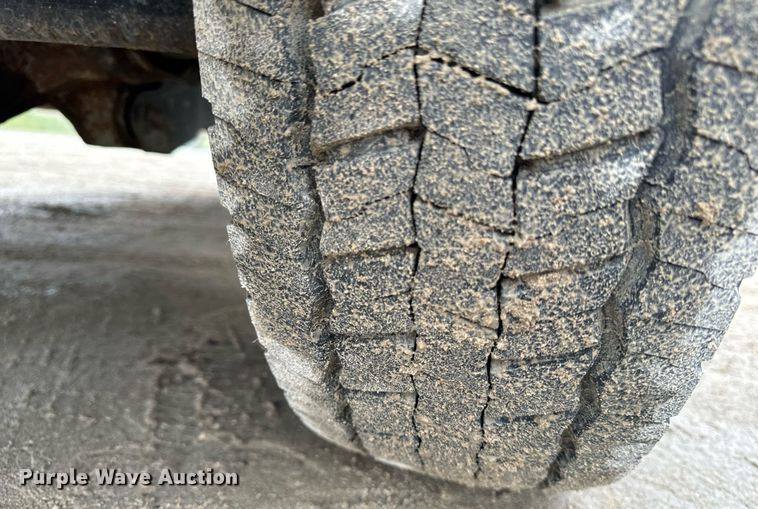 image for item EG7008 2017 Ford F550 Super Duty XL SuperCab utility / service truck