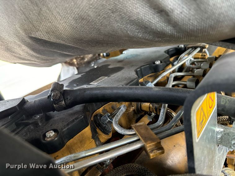 image for item EG7009 2010 Caterpillar CS56 single drum vibratory roller