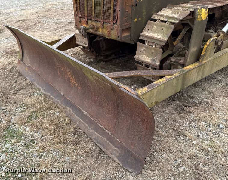 image for item EG7906 Caterpillar Twenty-Two dozer