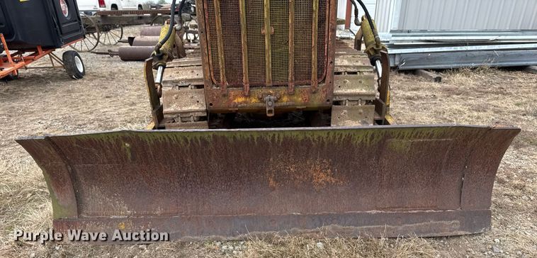 image for item EG7906 Caterpillar Twenty-Two dozer