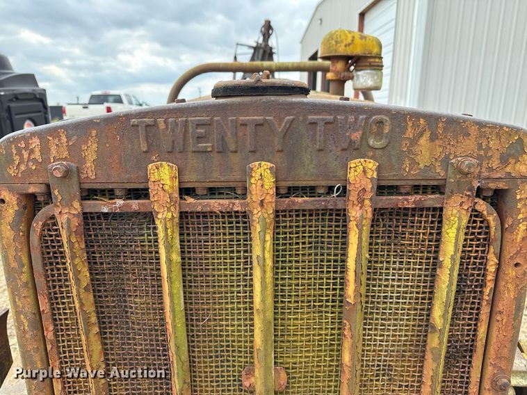 image for item EG7906 Caterpillar Twenty-Two dozer