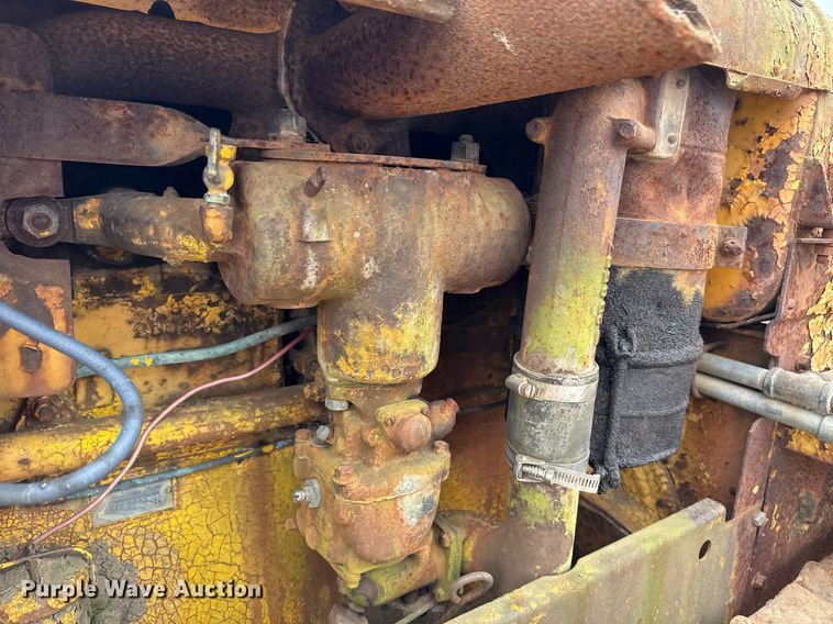 image for item EG7906 Caterpillar Twenty-Two dozer