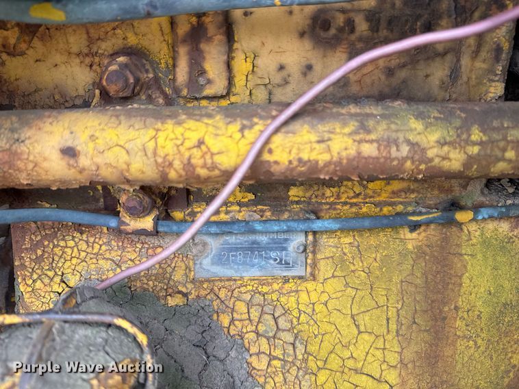 image for item EG7906 Caterpillar Twenty-Two dozer