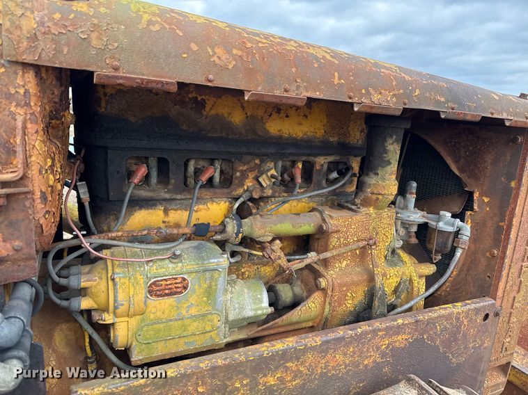 image for item EG7906 Caterpillar Twenty-Two dozer