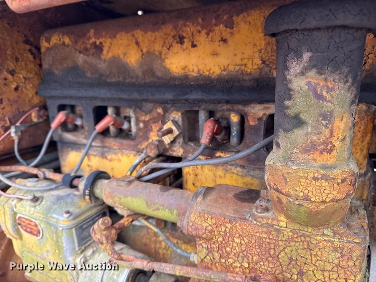 image for item EG7906 Caterpillar Twenty-Two dozer