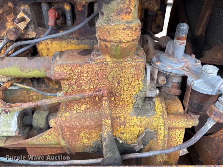 image for item EG7906 Caterpillar Twenty-Two dozer