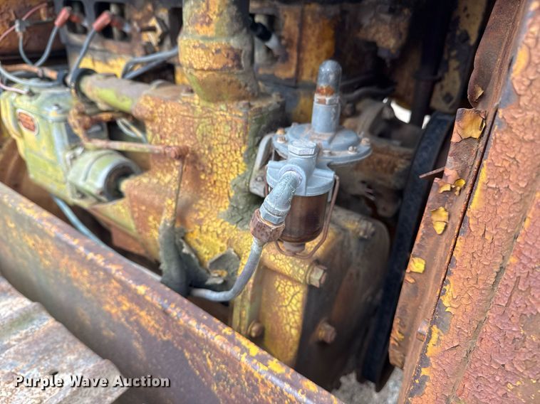 image for item EG7906 Caterpillar Twenty-Two dozer