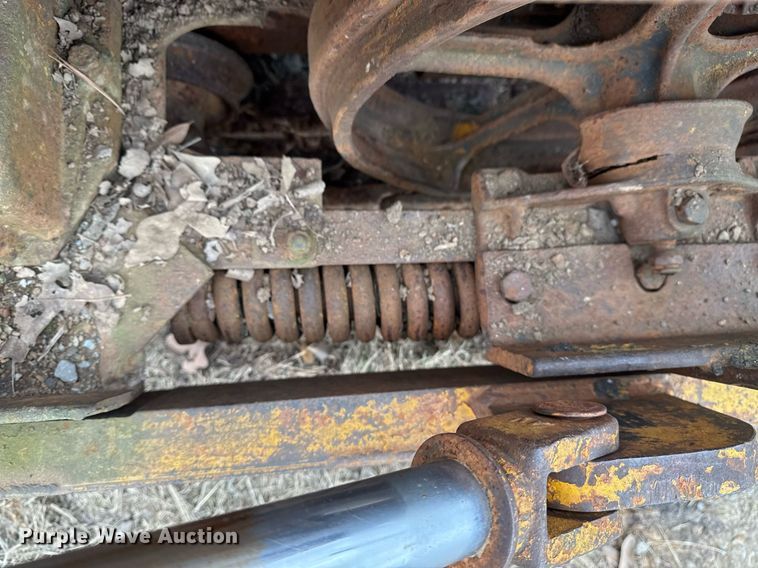 image for item EG7906 Caterpillar Twenty-Two dozer