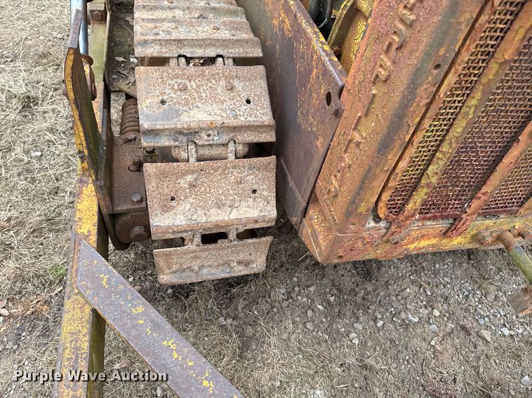 image for item EG7906 Caterpillar Twenty-Two dozer