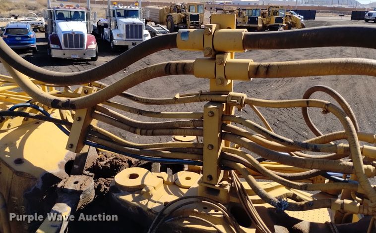 image for item EG9959 1990 Caterpillar 623E elevating scraper