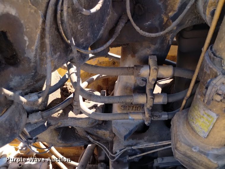 image for item EG9959 1990 Caterpillar 623E elevating scraper