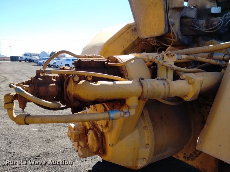 image for item EG9959 1990 Caterpillar 623E elevating scraper