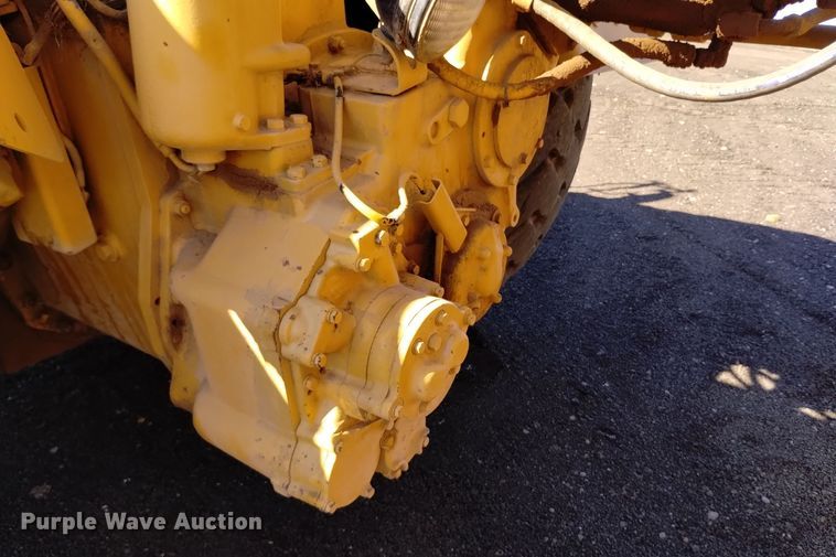 image for item EG9959 1990 Caterpillar 623E elevating scraper