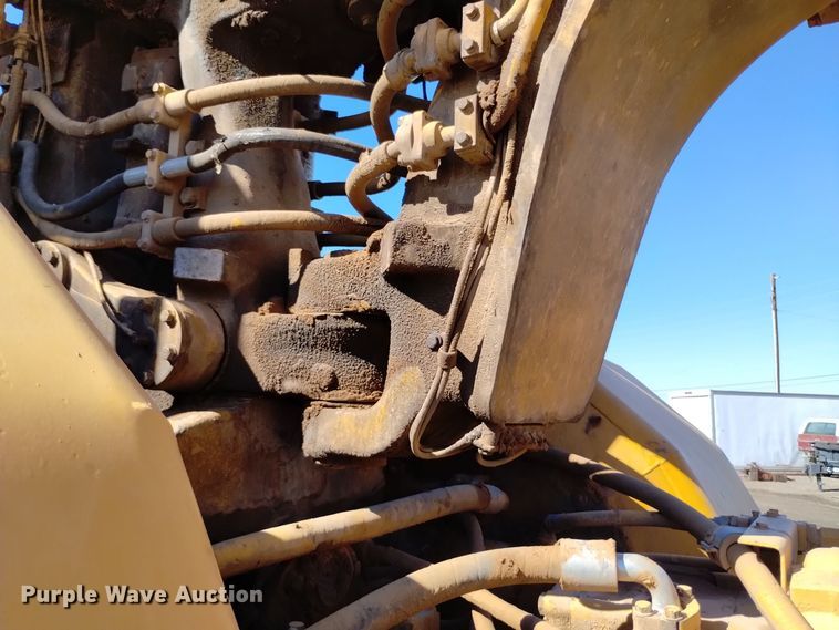 image for item EG9959 1990 Caterpillar 623E elevating scraper