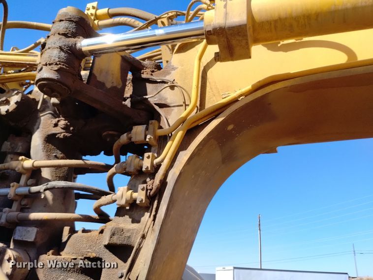 image for item EG9959 1990 Caterpillar 623E elevating scraper