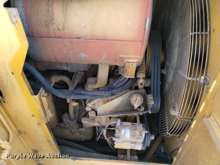 image for item EG9959 1990 Caterpillar 623E elevating scraper