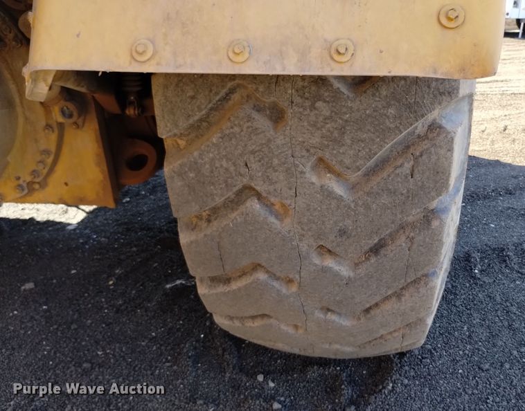 image for item EG9959 1990 Caterpillar 623E elevating scraper