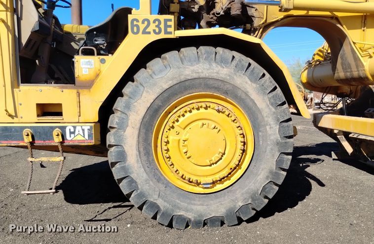 image for item EG9959 1990 Caterpillar 623E elevating scraper