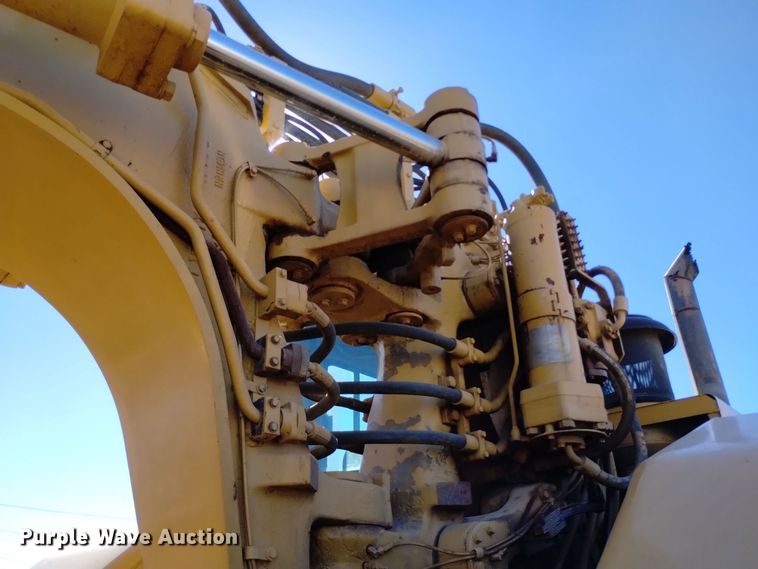 image for item EG9962 1991 Caterpillar 623E elevating scraper