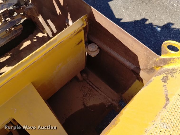 image for item EG9962 1991 Caterpillar 623E elevating scraper