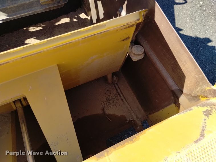 image for item EG9962 1991 Caterpillar 623E elevating scraper