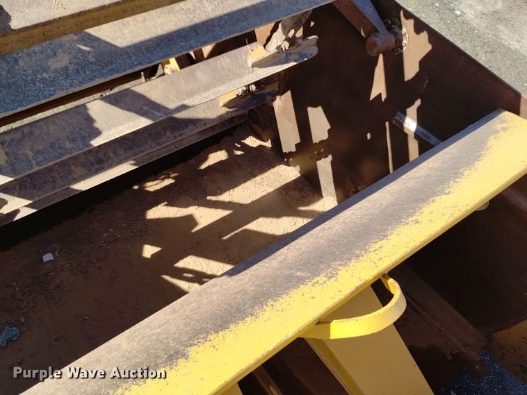 image for item EG9962 1991 Caterpillar 623E elevating scraper