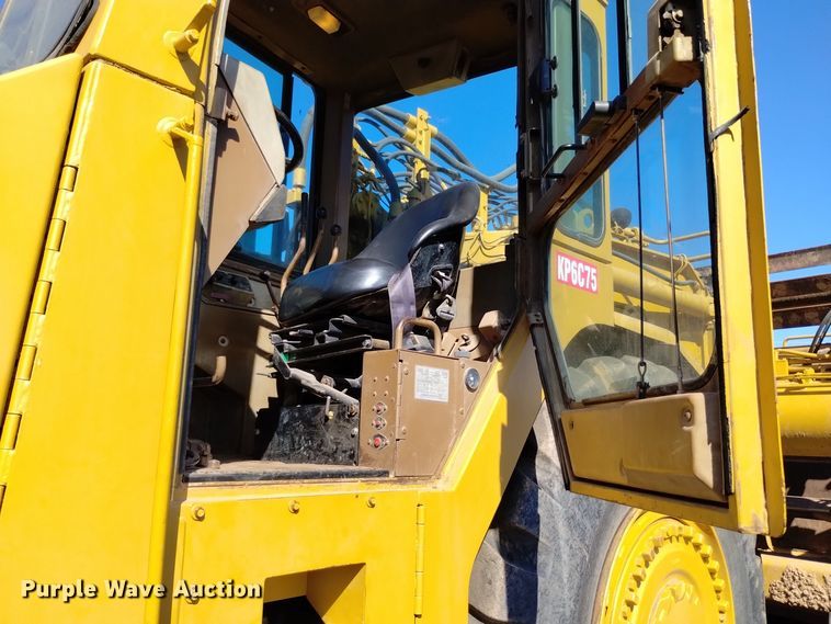 image for item EG9962 1991 Caterpillar 623E elevating scraper