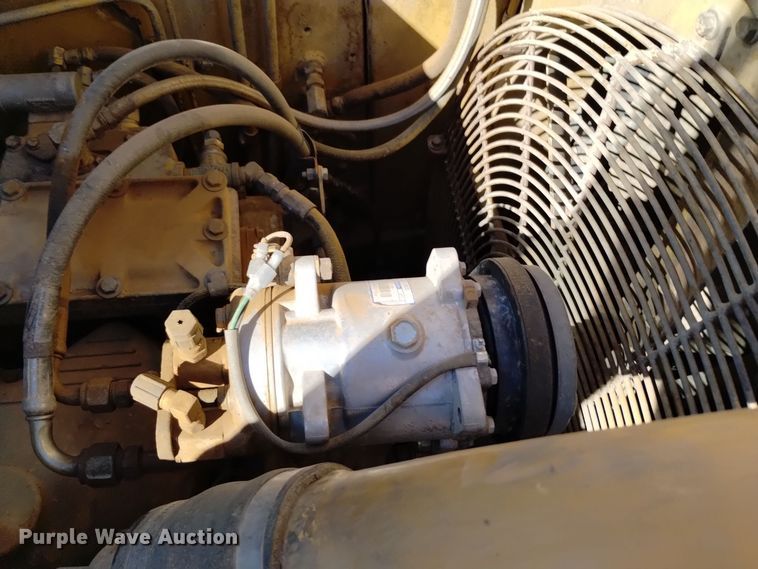 image for item EG9962 1991 Caterpillar 623E elevating scraper