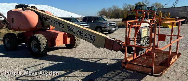 image for item EH7260 2007 JLG 600S boom lift