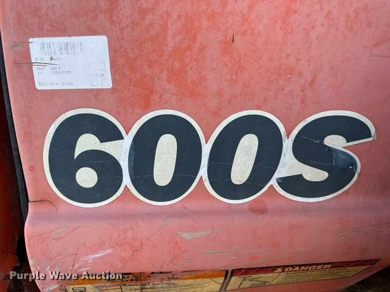 image for item EH7260 2007 JLG 600S boom lift