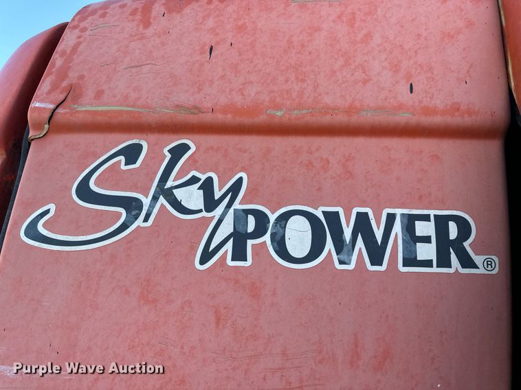 image for item EH7260 2007 JLG 600S boom lift