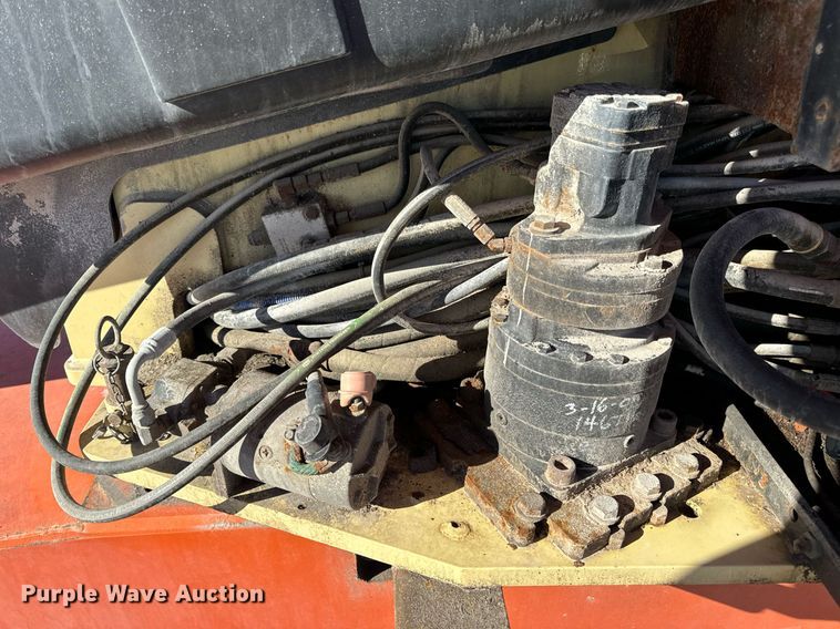 image for item EH7260 2007 JLG 600S boom lift