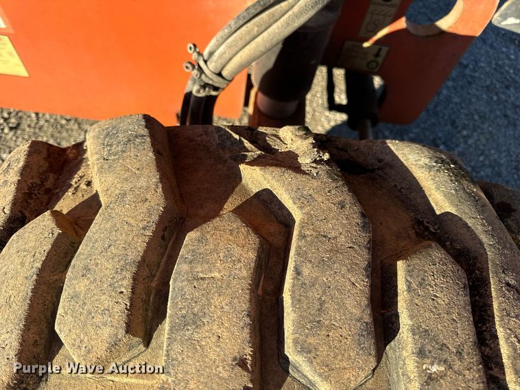 image for item EH7260 2007 JLG 600S boom lift