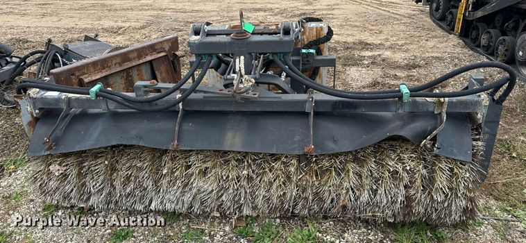 image for item EH7292 Caterpillar  BA25 broom