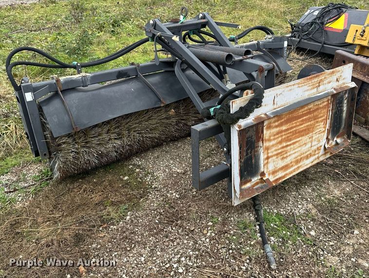 image for item EH7292 Caterpillar  BA25 broom