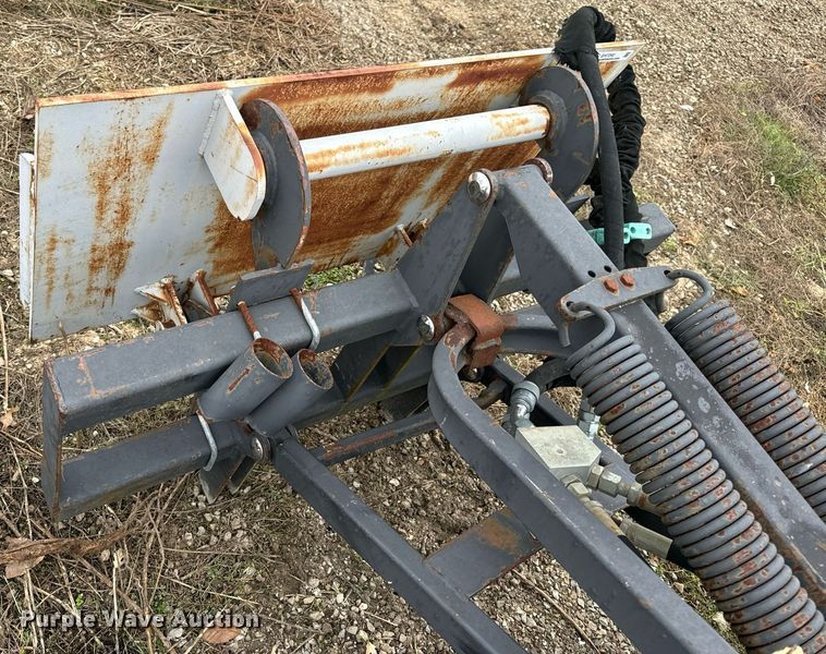 image for item EH7292 Caterpillar  BA25 broom