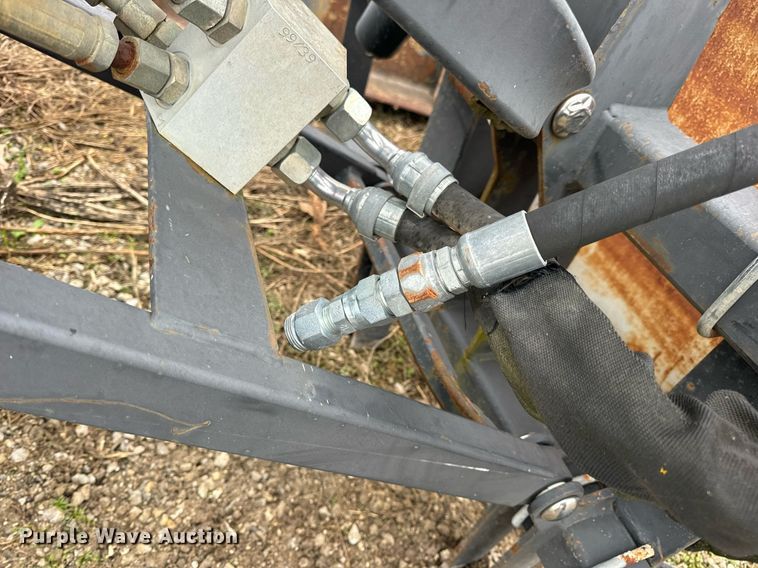 image for item EH7292 Caterpillar  BA25 broom