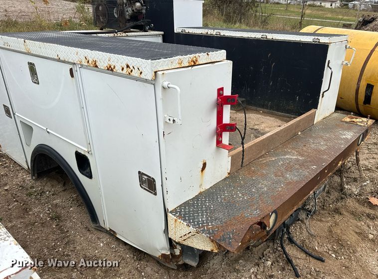 image for item EH7296 Dakota Bodies Inc. 108-SB utility bed