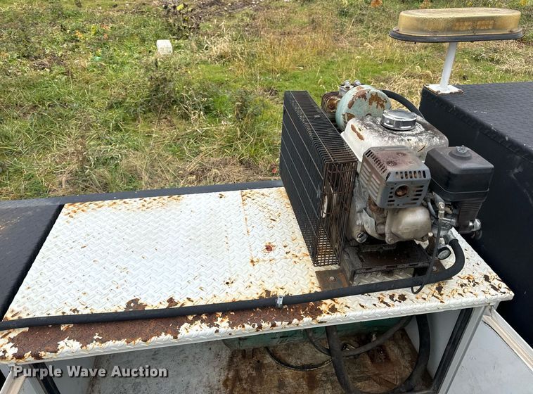 image for item EH7296 Dakota Bodies Inc. 108-SB utility bed