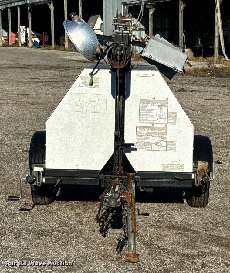 image for item EH7301 2005 Magnum MLT4060MMH light plant