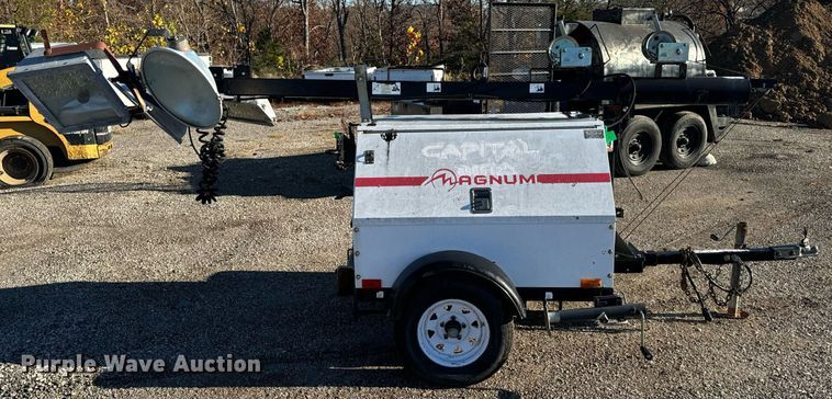 image for item EH7301 2005 Magnum MLT4060MMH light plant