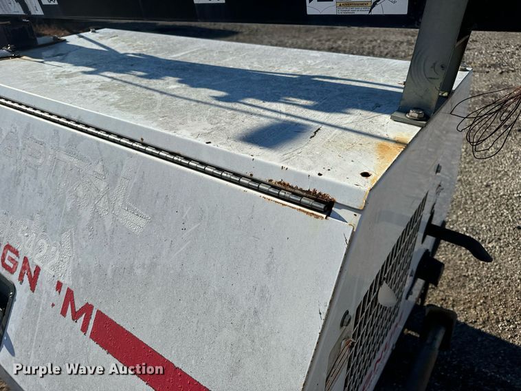 image for item EH7301 2005 Magnum MLT4060MMH light plant