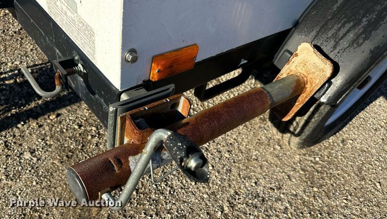 image for item EH7301 2005 Magnum MLT4060MMH light plant