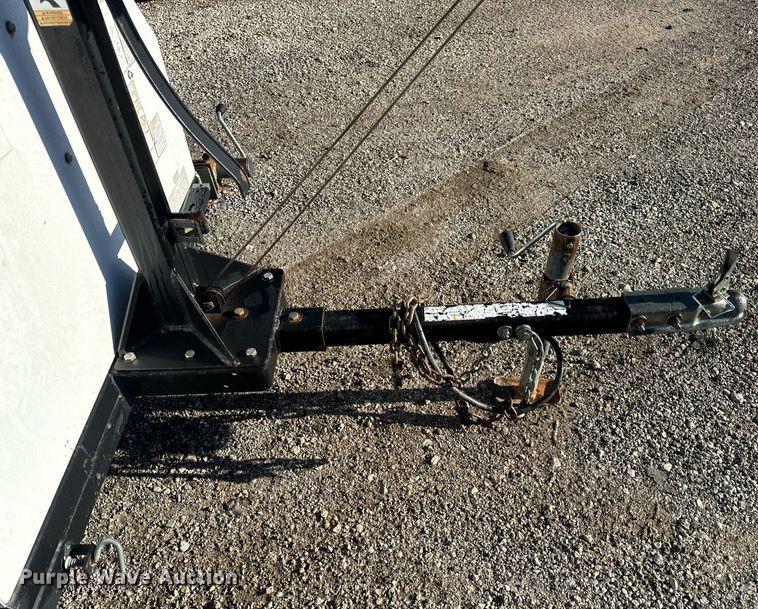 image for item EH7301 2005 Magnum MLT4060MMH light plant