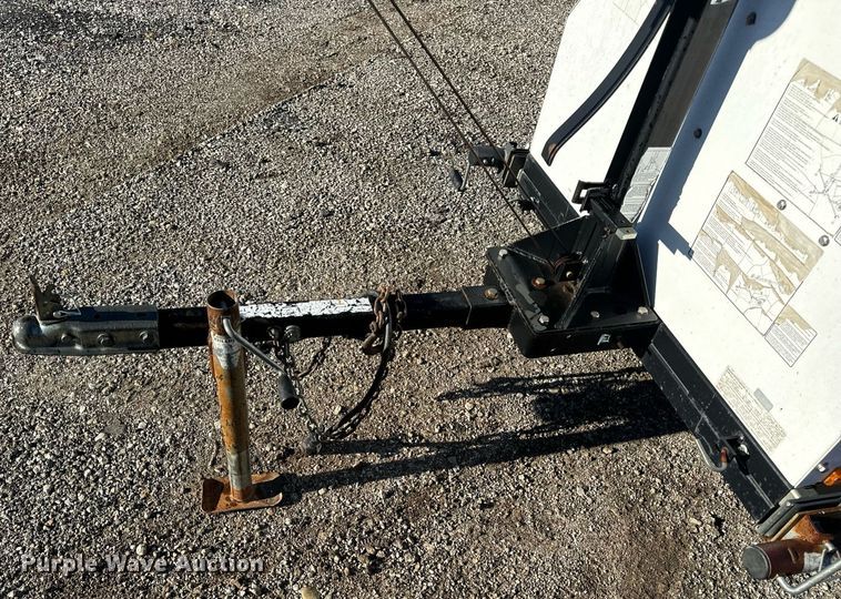 image for item EH7301 2005 Magnum MLT4060MMH light plant