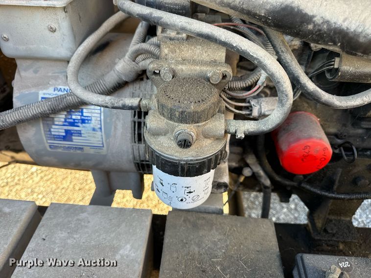 image for item EH7301 2005 Magnum MLT4060MMH light plant