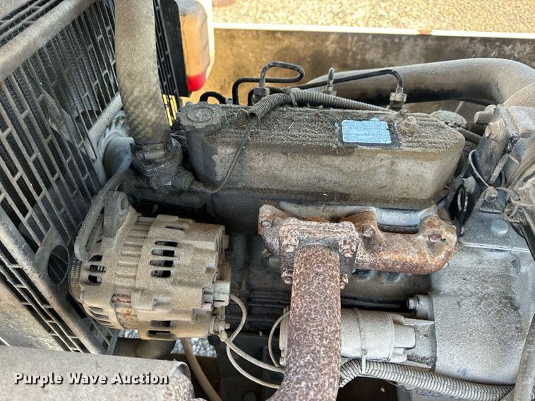 image for item EH7301 2005 Magnum MLT4060MMH light plant