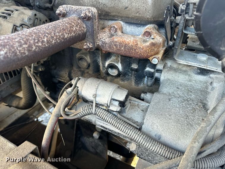 image for item EH7301 2005 Magnum MLT4060MMH light plant